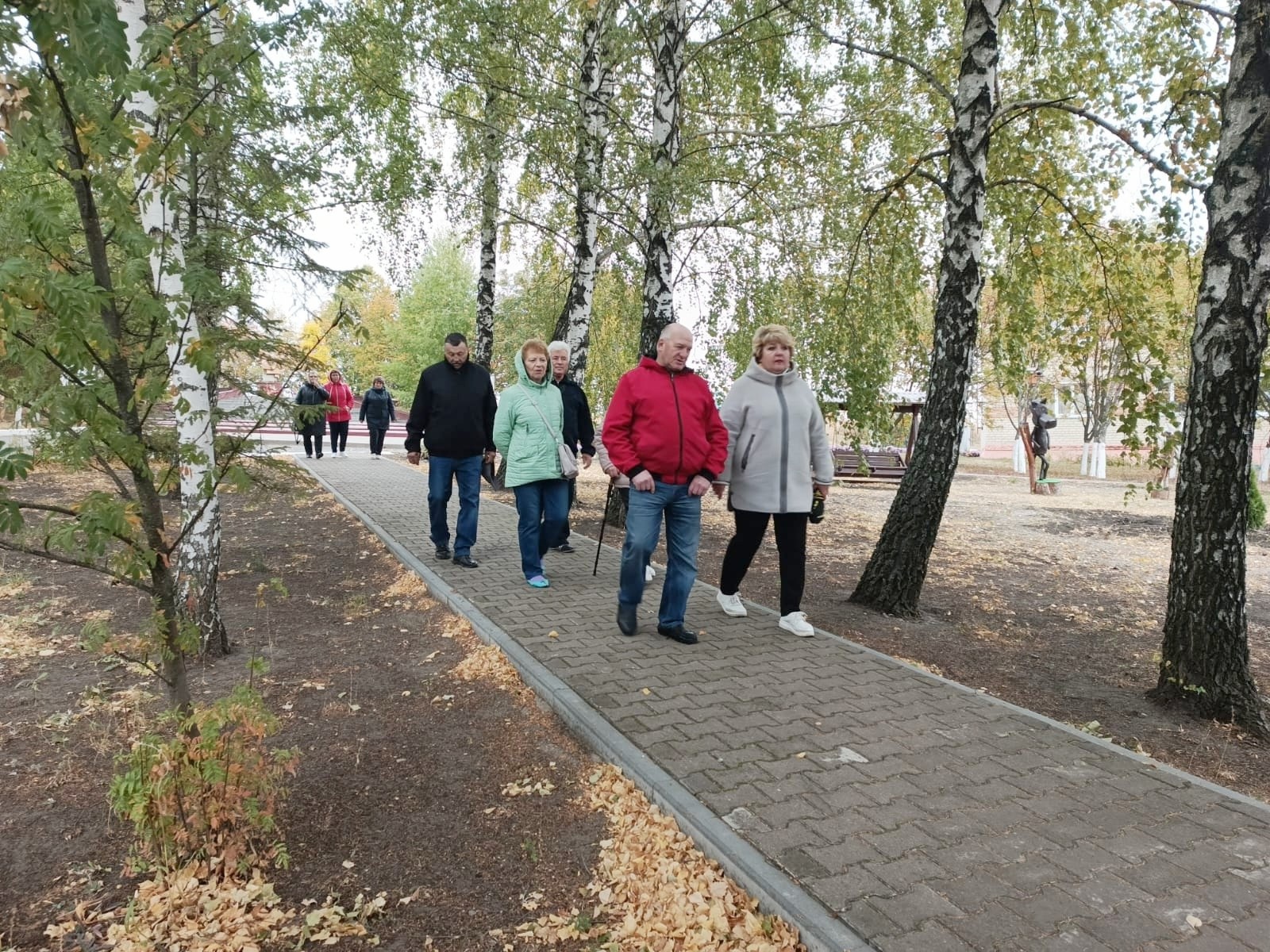 Экскурсия для отдыхающих комплексного центра социального обслуживания населения.