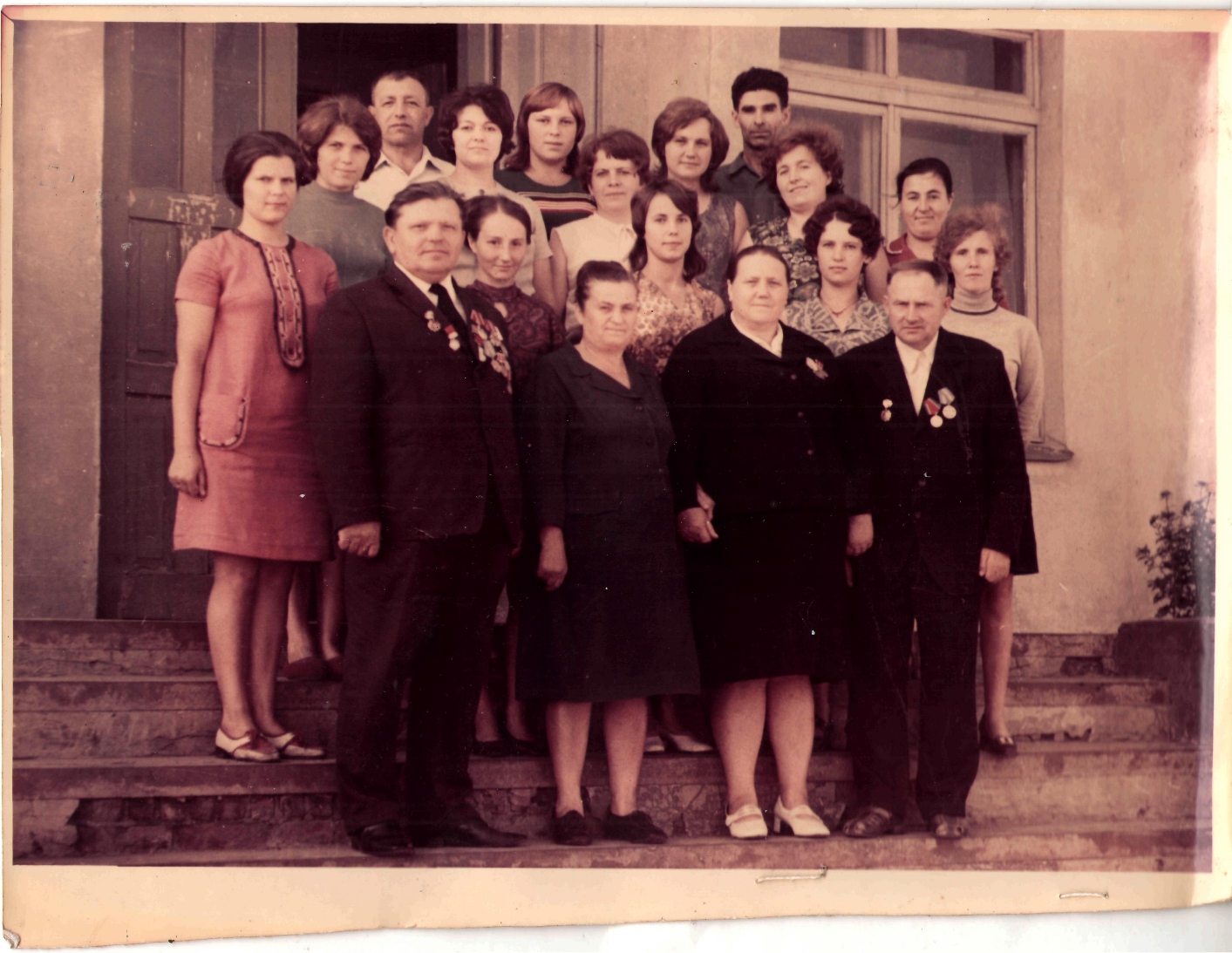Гаркушов П.А. и работники конторы, 1975-1976 гг..